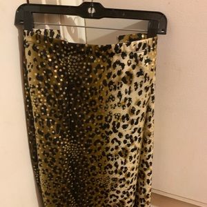 Leopard print skirt